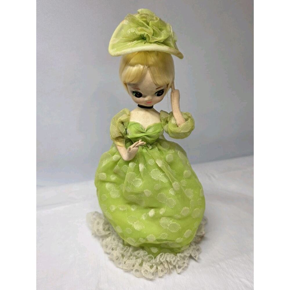 Vintage 70s Bradley Doll Big Eyed Elegant Southern Belle Green Dress Hat 9”